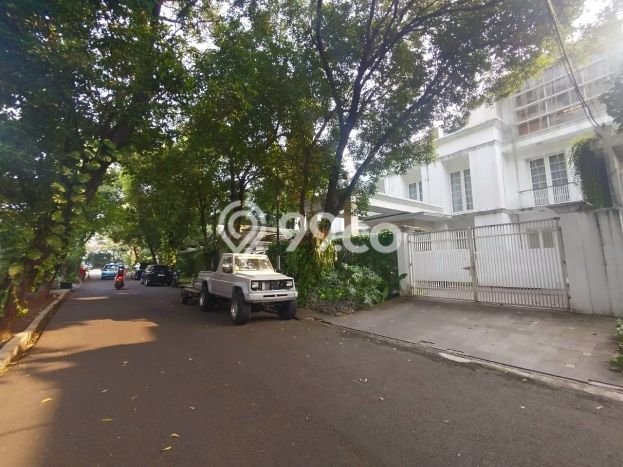 For Sale Rumah Elit Exclusive di Kebayoran Baru, Jakarta Selatan For Sale Rumah Elit Exclusive di Kebayoran Baru, Jakarta Selatan