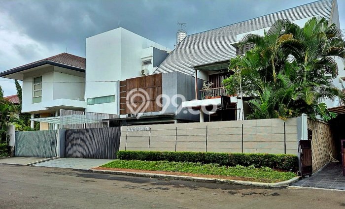 Hunian Elit LB 372m2 Siap Pakai Desain Elegan di Gandaria, Jakarta Selatan Hunian Elit LB 372m2 Siap Pakai Desain Elegan di Gandaria, Jakarta Selatan