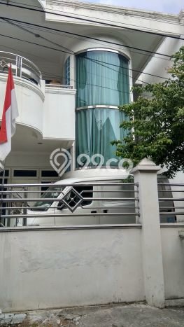Jual Rumah Luas Megah Dengan View Cantik di Petojo, Jakarta Pusat Jual Rumah Luas Megah Dengan View Cantik di Petojo, Jakarta Pusat