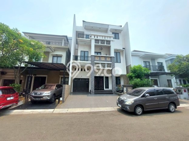 Jual Rumah Luas Elegan Dengan View Cantik di Teluk Gong, Jakarta Utara Jual Rumah Luas Elegan Dengan View Cantik di Teluk Gong, Jakarta Utara