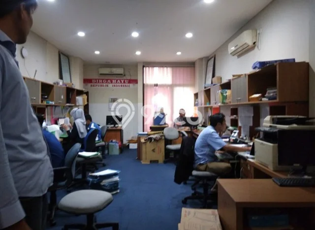 Ruko Bagus Dijual LB 300m2 Lokasi Strategis Jakarta Timur Area Cocok untuk Bisnis Ruko Bagus Dijual LB 300m2 Lokasi Strategis Jakarta Timur Area Cocok untuk Bisnis