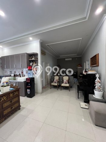 Rumah Luxury Modern Tanpa Renovasi di Kemang Pratama Bekasi Rumah Luxury Modern Tanpa Renovasi di Kemang Pratama Bekasi