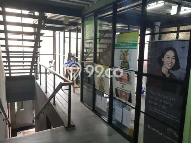 LOKASI PREMIUM! Kantor di Bendungan Hilir, Luas 423m², Akses Strategis LOKASI PREMIUM! Kantor di Bendungan Hilir, Luas 423m², Akses Strategis