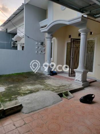 Disewakan Rumah Murah di Harapan Indah Bekasi dengan 8 Kamar Tidur Disewakan Rumah Murah di Harapan Indah Bekasi dengan 8 Kamar Tidur
