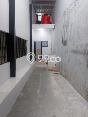 Gudang disewakan di Cakung Jakarta Timur dengan luas bangunan 700m2 Gudang disewakan di Cakung Jakarta Timur dengan luas bangunan 700m2