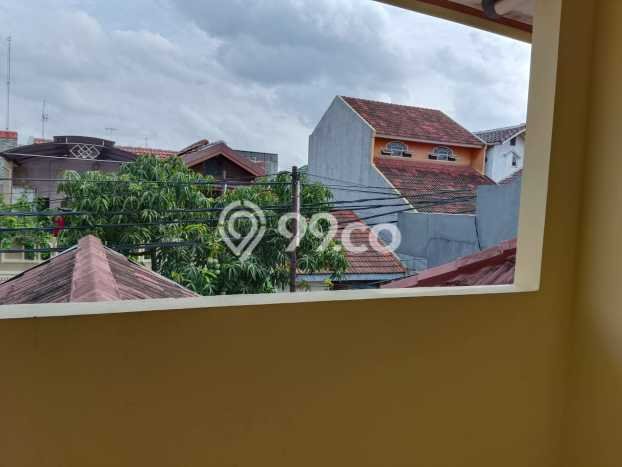 Rumah area , Akses ke Stasiun, 2 KM, Luas 100m2m² LB 160m2m² Rumah area , Akses ke Stasiun, 2 KM, Luas 100m2m² LB 160m2m²
