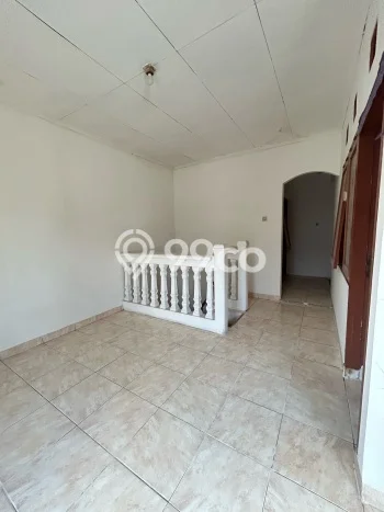 Rumah sewa siap pakai 5 KT di Harapan Indah, Bekasi Rumah sewa siap pakai 5 KT di Harapan Indah, Bekasi