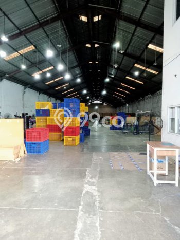 Area Strategis! Disewakan Gudang Lokasi Ciracas, Jakarta Timur Cocok untuk Bisnis Area Strategis! Disewakan Gudang Lokasi Ciracas, Jakarta Timur Cocok untuk Bisnis