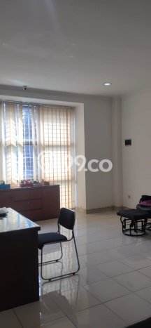 Jual Ruko Strategis di , Luas 170m2m², Jalan Utama, Area Bisnis Jual Ruko Strategis di , Luas 170m2m², Jalan Utama, Area Bisnis