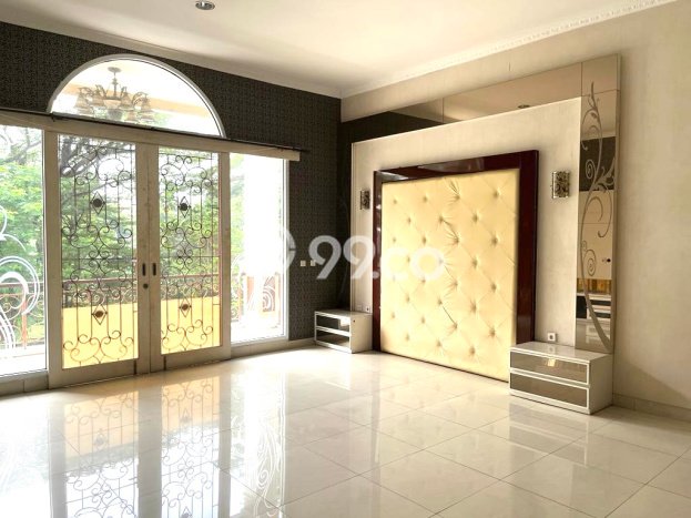 Ready to Use! Premium House LT 406m2 Desain Modern di Gading Serpong Serenade Lake Ready to Use! Premium House LT 406m2 Desain Modern di Gading Serpong Serenade Lake