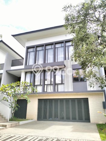 Dijual Rumah Luas Elegan Dengan View Cantik di BSD City, Tangerang Dijual Rumah Luas Elegan Dengan View Cantik di BSD City, Tangerang