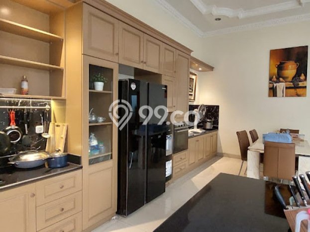 Rumah Elit Modern Siap Huni di Gading Serpong Tangerang Rumah Elit Modern Siap Huni di Gading Serpong Tangerang