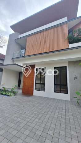 Jual Rumah Luas Elegan Dengan View Eksklusif di BSD, Tangerang Jual Rumah Luas Elegan Dengan View Eksklusif di BSD, Tangerang