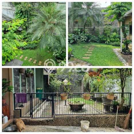Jual Rumah Luas Megah Dengan View Cantik di BSD, Tangerang Jual Rumah Luas Megah Dengan View Cantik di BSD, Tangerang