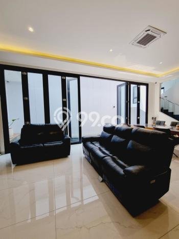 Dijual Rumah Mewah Exclusive di Cempaka Putih, Jakarta Pusat Dijual Rumah Mewah Exclusive di Cempaka Putih, Jakarta Pusat