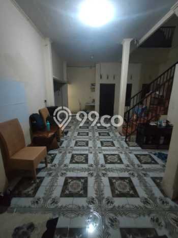 Rumah Strategis Minimalis Lb 285m2 di Ciledug, Tangerang Rumah Strategis Minimalis Lb 285m2 di Ciledug, Tangerang