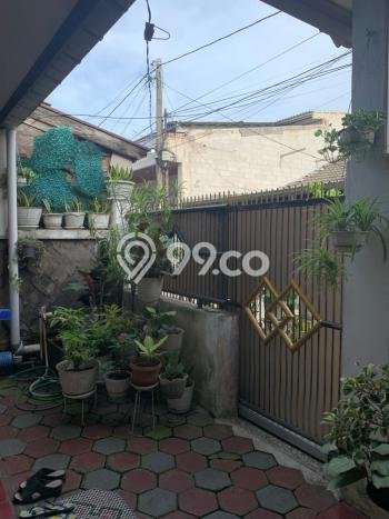 For Sale Rumah 4 Kamar Lokasi Strategis Bagus dan Strategis di Cipondoh For Sale Rumah 4 Kamar Lokasi Strategis Bagus dan Strategis di Cipondoh