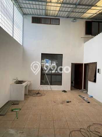 Gudang di , Luas 270m2m², Mainroad, Area Ramai Gudang di , Luas 270m2m², Mainroad, Area Ramai