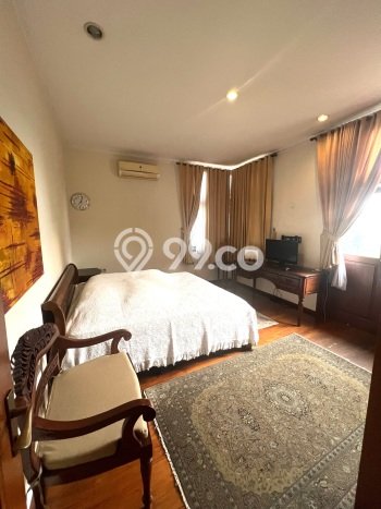 Rumah Elit LB 480m2 Siap Huni Desain Elegan di BSD Bukit Golf, Tangerang Rumah Elit LB 480m2 Siap Huni Desain Elegan di BSD Bukit Golf, Tangerang