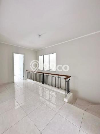 For Sale! Luxury House LT 300m2 Desain Modern di BSD For Sale! Luxury House LT 300m2 Desain Modern di BSD
