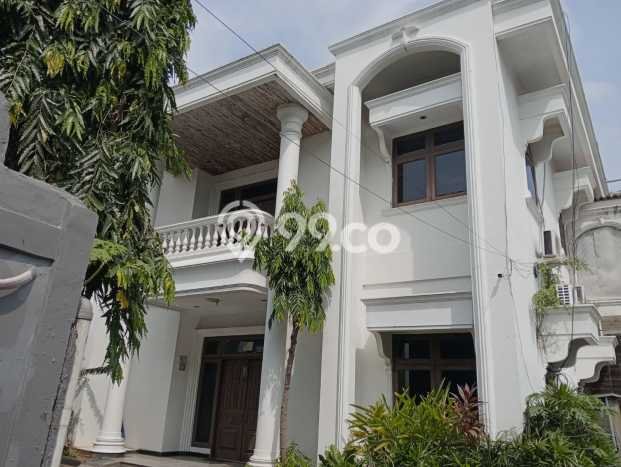 Jual Rumah Luas Elegan Dengan View Cantik di Joglo, Jakarta Barat Jual Rumah Luas Elegan Dengan View Cantik di Joglo, Jakarta Barat