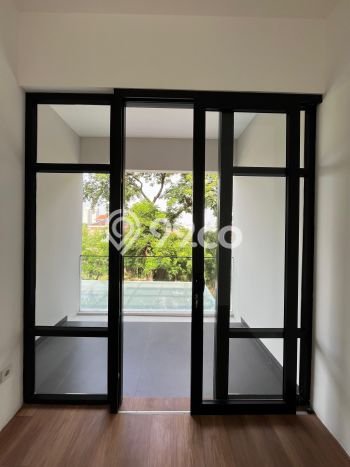 Dijual Rumah Mewah Elegan Dengan View Eksklusif di Alam Sutera, Tangerang Dijual Rumah Mewah Elegan Dengan View Eksklusif di Alam Sutera, Tangerang