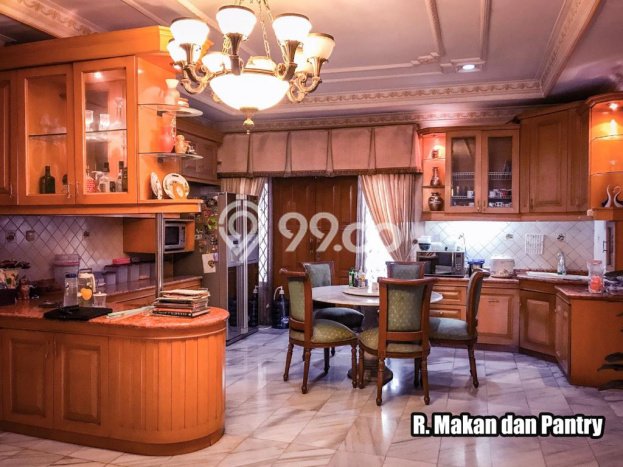 Dijual Rumah Mewah Elegan Dengan View Cantik di Pejaten, Jakarta Selatan Dijual Rumah Mewah Elegan Dengan View Cantik di Pejaten, Jakarta Selatan