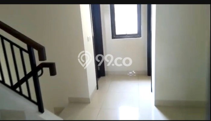 For Sale! Luxury House LT 84m2 Desain Modern di BSD City For Sale! Luxury House LT 84m2 Desain Modern di BSD City