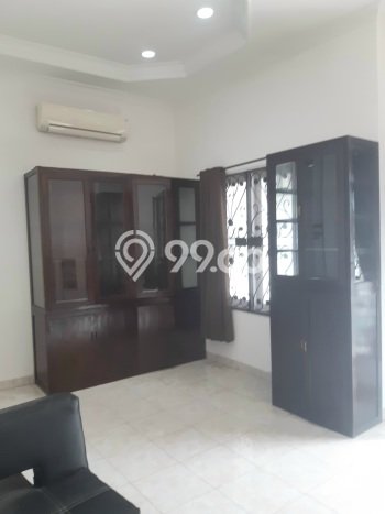 Rumah sewa siap huni 4 Kamar Tidur di Sunter, Jakarta Utara Rumah sewa siap huni 4 Kamar Tidur di Sunter, Jakarta Utara
