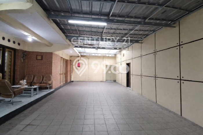 Dijual Rumah Mewah Megah Dengan View Cantik di Rawamangun, Jakarta Timur Dijual Rumah Mewah Megah Dengan View Cantik di Rawamangun, Jakarta Timur