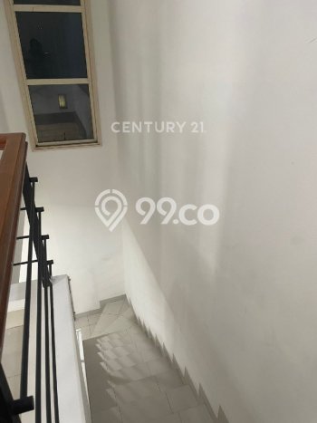 Jual Rumah Mewah Megah Dengan View Eksklusif di Gading Serpong, Tangerang Jual Rumah Mewah Megah Dengan View Eksklusif di Gading Serpong, Tangerang