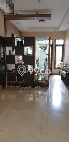 Ready to Use! Luxury House LT 218m2 Desain Elegan di Cipinang Ready to Use! Luxury House LT 218m2 Desain Elegan di Cipinang