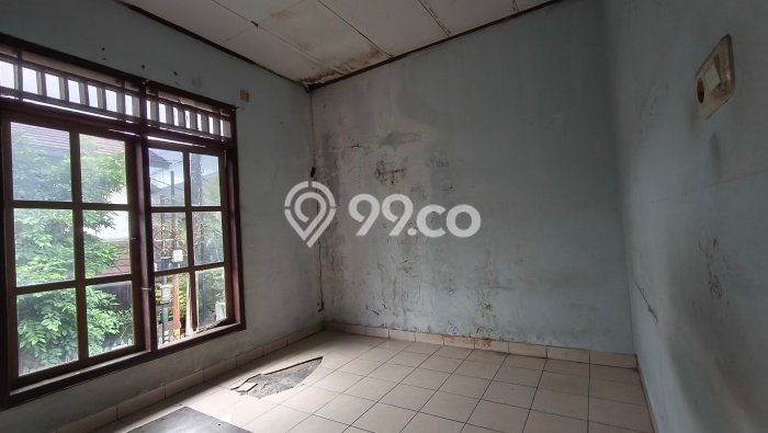 HARGA SPECIAL! Rumah Asri lokasi , LT 117m2m² Bangunan 200m2m² HARGA SPECIAL! Rumah Asri lokasi , LT 117m2m² Bangunan 200m2m²