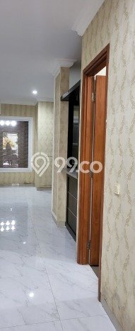 Jual Rumah Mewah Megah Dengan View Cantik di Modernland, Tangerang Jual Rumah Mewah Megah Dengan View Cantik di Modernland, Tangerang