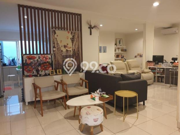 Rumah Elit Modern Tanpa Renovasi di BSD Tangerang Rumah Elit Modern Tanpa Renovasi di BSD Tangerang
