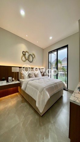 For Sale Hunian Rumah Nyaman 3 KT di Bintaro, Tangerang Selatan For Sale Hunian Rumah Nyaman 3 KT di Bintaro, Tangerang Selatan
