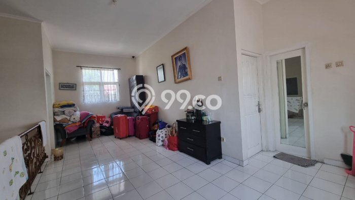 HUNIAN BERKELAS! Rumah Premium Taman Meruya, Jakarta Barat, Luas Tanah 152m² LB 165m² HUNIAN BERKELAS! Rumah Premium Taman Meruya, Jakarta Barat, Luas Tanah 152m² LB 165m²