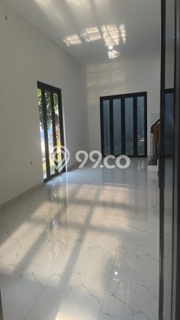 For Sale Hunian Rumah Terawat 4 Kamar di Ciater, Tangerang For Sale Hunian Rumah Terawat 4 Kamar di Ciater, Tangerang