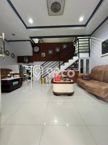 Jual Rumah Minimalis Bagus Punya 4 KT di Pesanggrahan Jakarta Selatan SHM Jual Rumah Minimalis Bagus Punya 4 KT di Pesanggrahan Jakarta Selatan SHM
