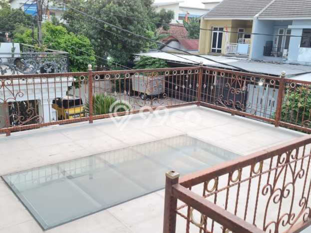 Rumah Mewah Siap Huni LT 264m2 di Cipondoh, Tangerang Rumah Mewah Siap Huni LT 264m2 di Cipondoh, Tangerang
