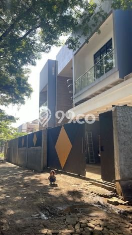 Dijual Hunian Mewah dengan Fasilitas Sekitar Lengkap di Cipondoh, Tangerang Dijual Hunian Mewah dengan Fasilitas Sekitar Lengkap di Cipondoh, Tangerang
