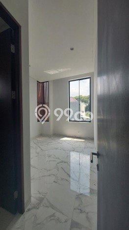 Jual Rumah Modern 3 KT di Cinere, Jakarta Selatan Jual Rumah Modern 3 KT di Cinere, Jakarta Selatan