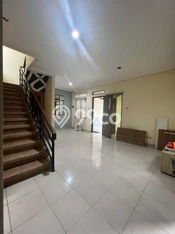 Jual Rumah Favorit Siap Huni LB 102m2 di Ciputat Timur, Tangerang Selatan Jual Rumah Favorit Siap Huni LB 102m2 di Ciputat Timur, Tangerang Selatan