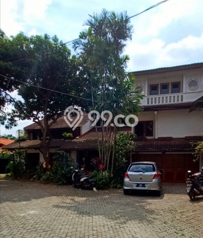 For Sale! Luxury House LT 276m2 Desain Modern di Pejaten For Sale! Luxury House LT 276m2 Desain Modern di Pejaten
