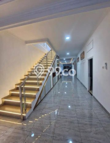 Dijual Rumah Luas Elegan Dengan View Eksklusif di Modernland, Tangerang Dijual Rumah Luas Elegan Dengan View Eksklusif di Modernland, Tangerang