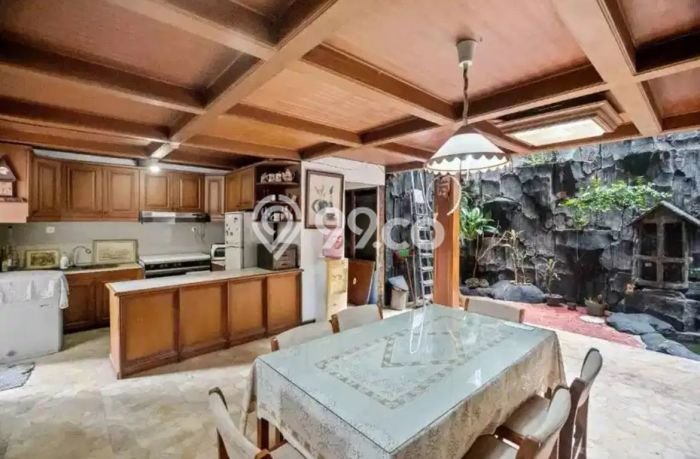 For Sale! Luxury House LT 276m2 Desain Modern di Pejaten For Sale! Luxury House LT 276m2 Desain Modern di Pejaten