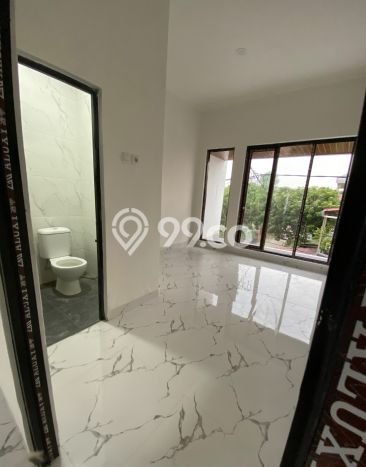Rumah Strategis Minimalis Lb 100m2 di Ciputat, Tangerang Selatan Rumah Strategis Minimalis Lb 100m2 di Ciputat, Tangerang Selatan
