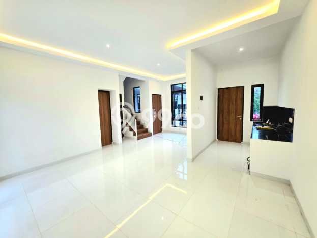 Hunian Nyaman Asri 4 KT Siap Pakai di Bintaro Jakarta Selatan Hunian Nyaman Asri 4 KT Siap Pakai di Bintaro Jakarta Selatan