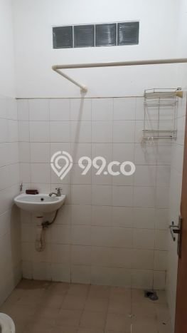 Jarang Ada! Rumah Sewa 6 Kamar Nyaman Siap Huni BSD Anggrek Loka Jarang Ada! Rumah Sewa 6 Kamar Nyaman Siap Huni BSD Anggrek Loka