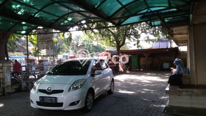 Rumah Elit Modern Tanpa Renovasi di Tangerang Kota Tangerang Rumah Elit Modern Tanpa Renovasi di Tangerang Kota Tangerang